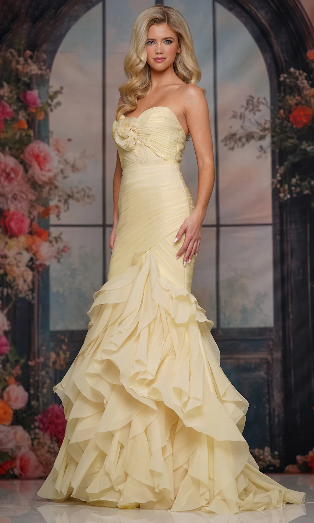 Sexy Strapless Ruffled Ruched Mermaid Gown Prom Dress