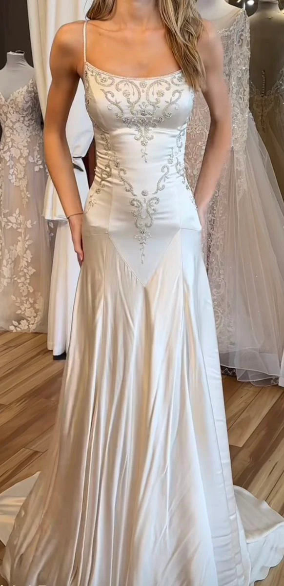 Elegant Spaghetti Straps Mermaid Satin Beading Long Prom Dress Simple Formal Evening Dress
