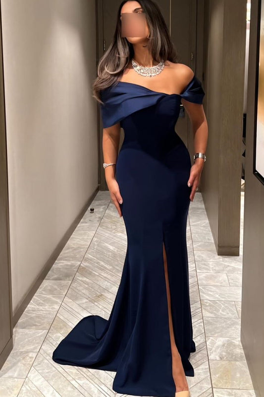 Chic Off the Shoulder Sleeveless Long Mermaid Prom Dress With Pleated