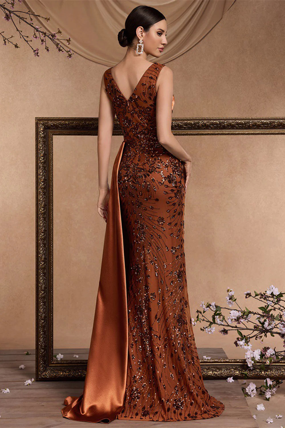 Sparkly Floral Brown Mermaid V-Neck Long Mother of the Bride Dress with Side Cape