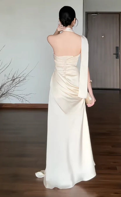 Chic Sheath Long Prom Dresses Satin White Evening Gowns Off-shoulder Sleeveless Bridesmaid Dresses