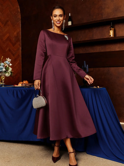 Elegant Plain Slit Off The Shoulder Maxi Dress With Brooch