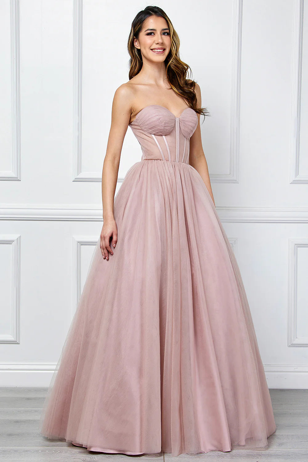 trapless illusion sweetheart bodice with corset boning