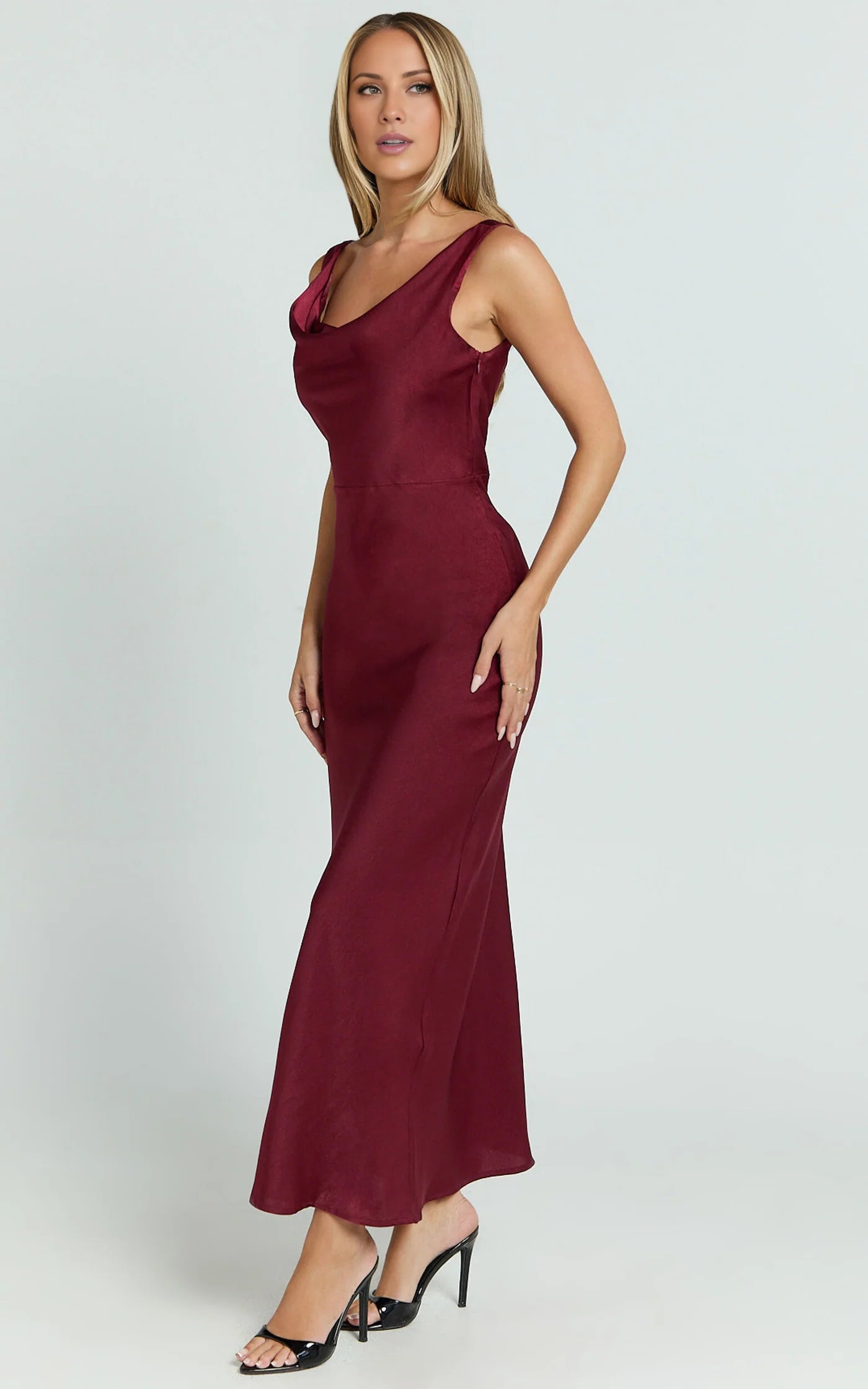 collar off shoulder sleeveless backless and floor length Prom dress