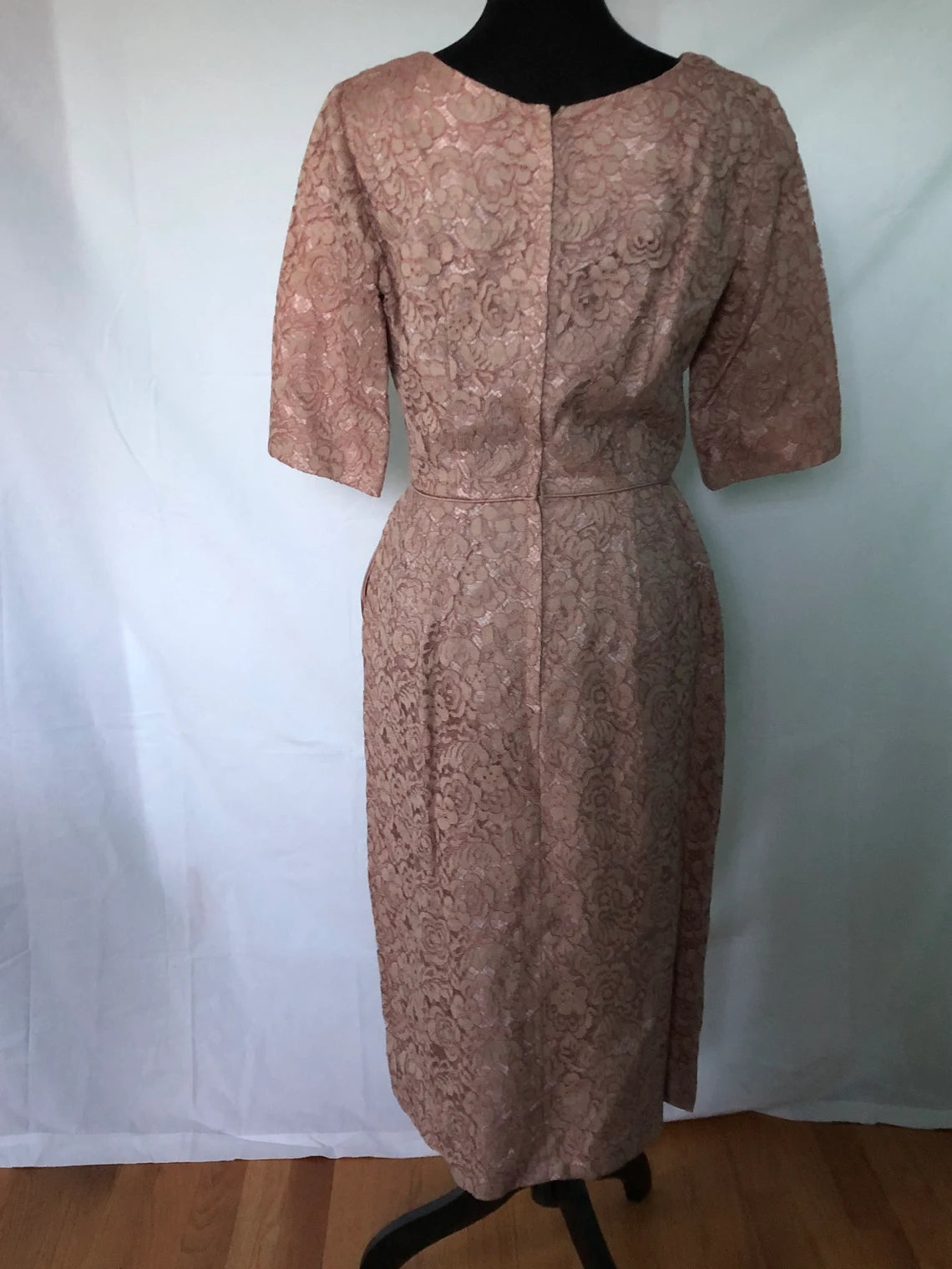 1950s Rose Beige Lace Short Sleeves Square Neckline Mother Of The Bride Dress