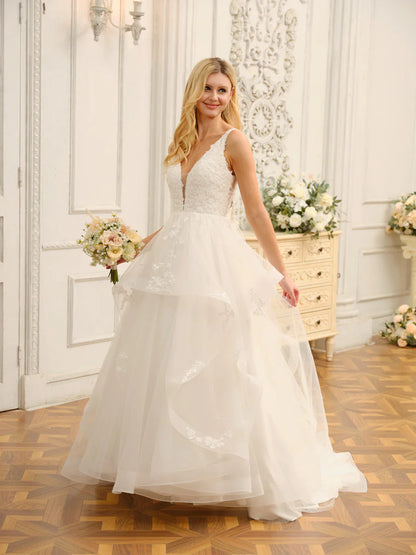 V-Neck Sleeveless Long Ball Gown Wedding Dresses With Appliques