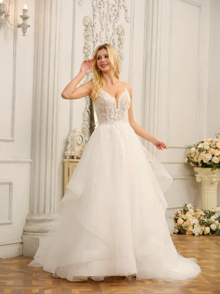Spaghetti Straps V-Neck Sleeveless Long Wedding Dresses With Appliques