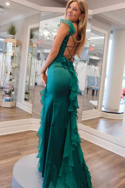 Luxury Black Evening Dresses Square Neck with Satin Mermaid Silhouette and Ruffle Accents