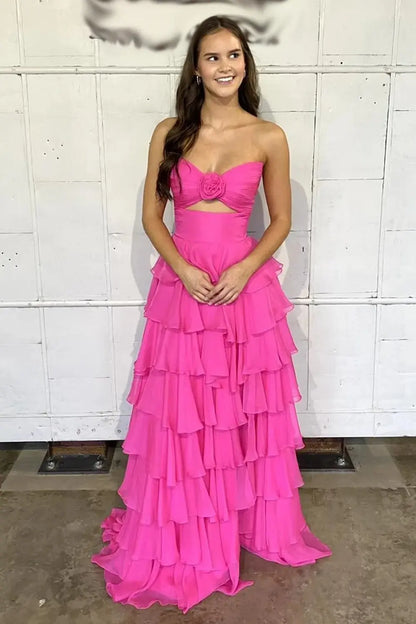 Black Strapless Tiered Tulle Prom Dress with Sweetheart Neckline and Train for Formal Events and Prom Nights