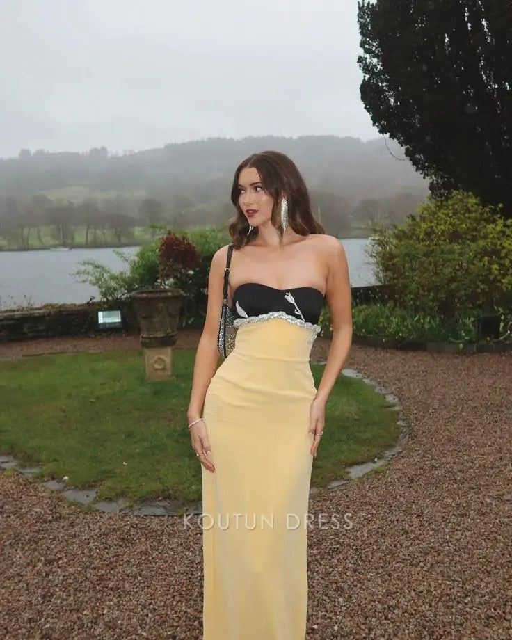 Black and Yellow Strapless Sweetheart Neck Velvet Crystal Embellished Mermaid Floor Length Prom Dress