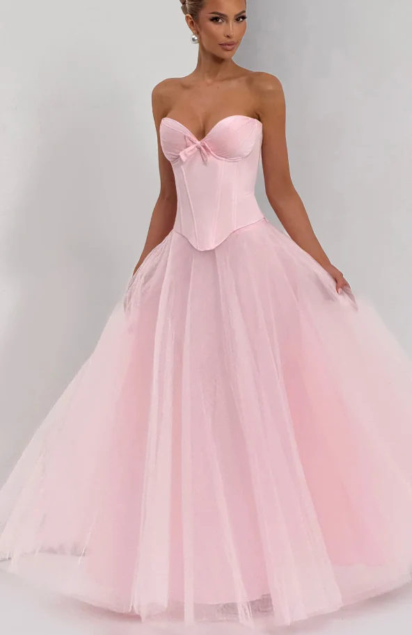 Blush Pink Ball Gown Prom Dress with Strapless Sweetheart Corset Bodice, Tulle Skirt and Lace-Up Back