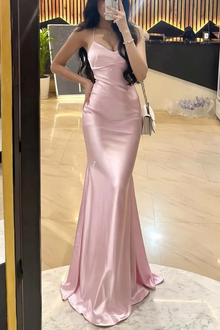 Blush Pink Spaghetti Strap Mermaid Prom Dress With V-Neckline Satin Formal Prom Dress