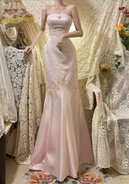 Blush Pink Strapless Prom Dress With Floral Embroidery High Slit And Satin Mermaid Formal Prom Dress