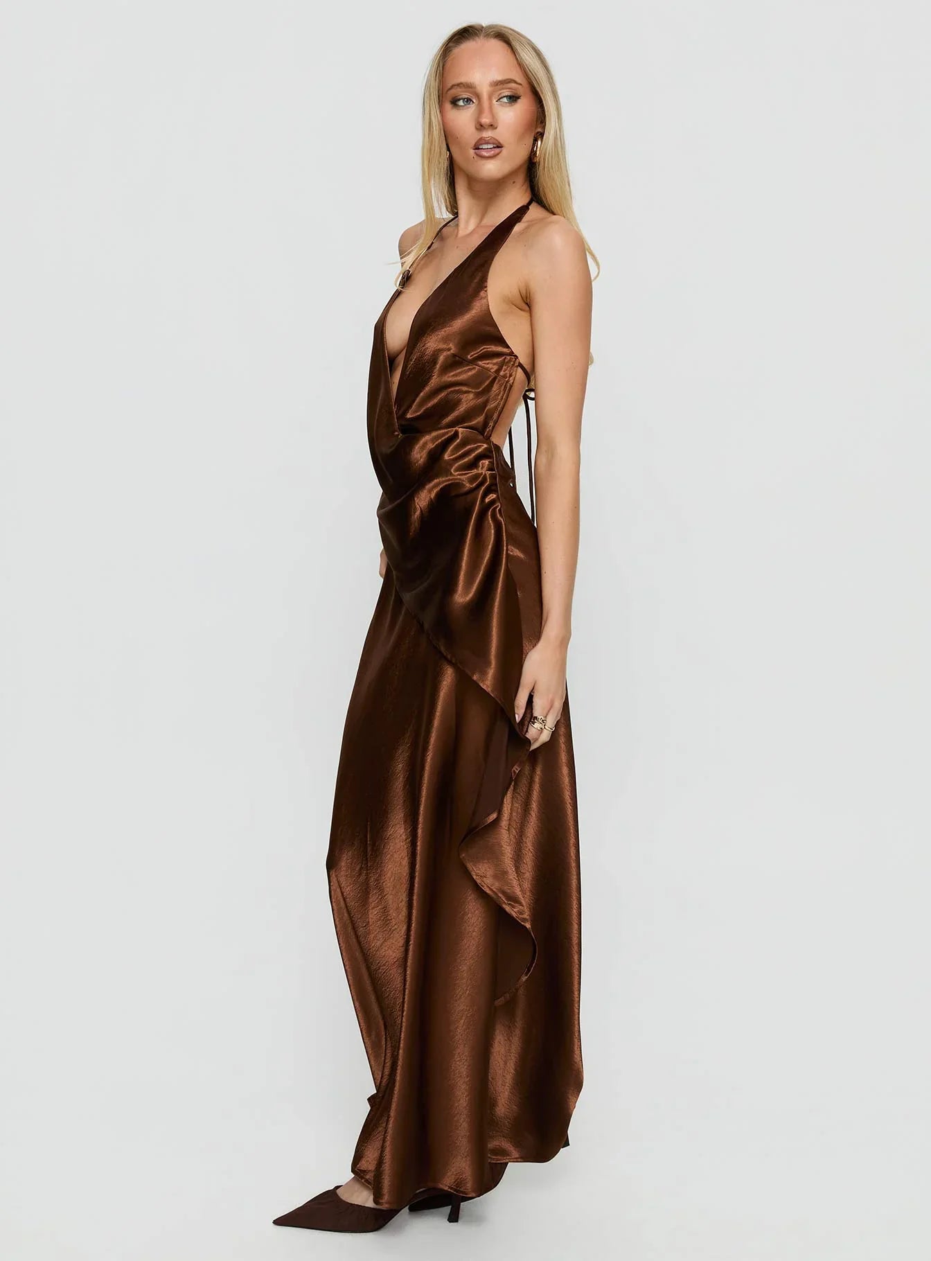 Bronze Halter Prom Dress with Satin Fabric and Draped Detail for Formal Events and Prom Nights