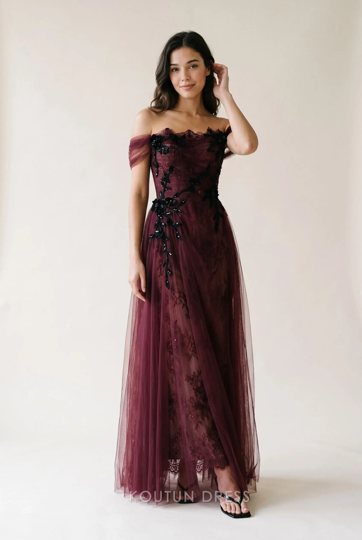 Burgundy Off The Shoulder Floral Applique Tulle Lace A Line Floor Length Prom Dress