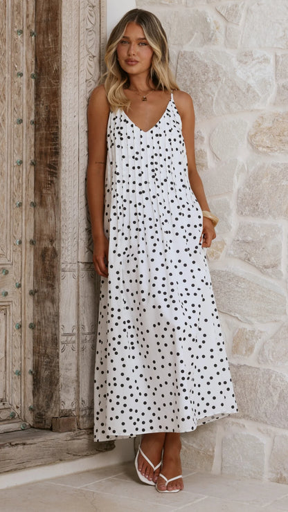 Casual-Chic V-Neck Spaghetti Strap Pleated Polka Dot Maxi Prom Dress with Pockets