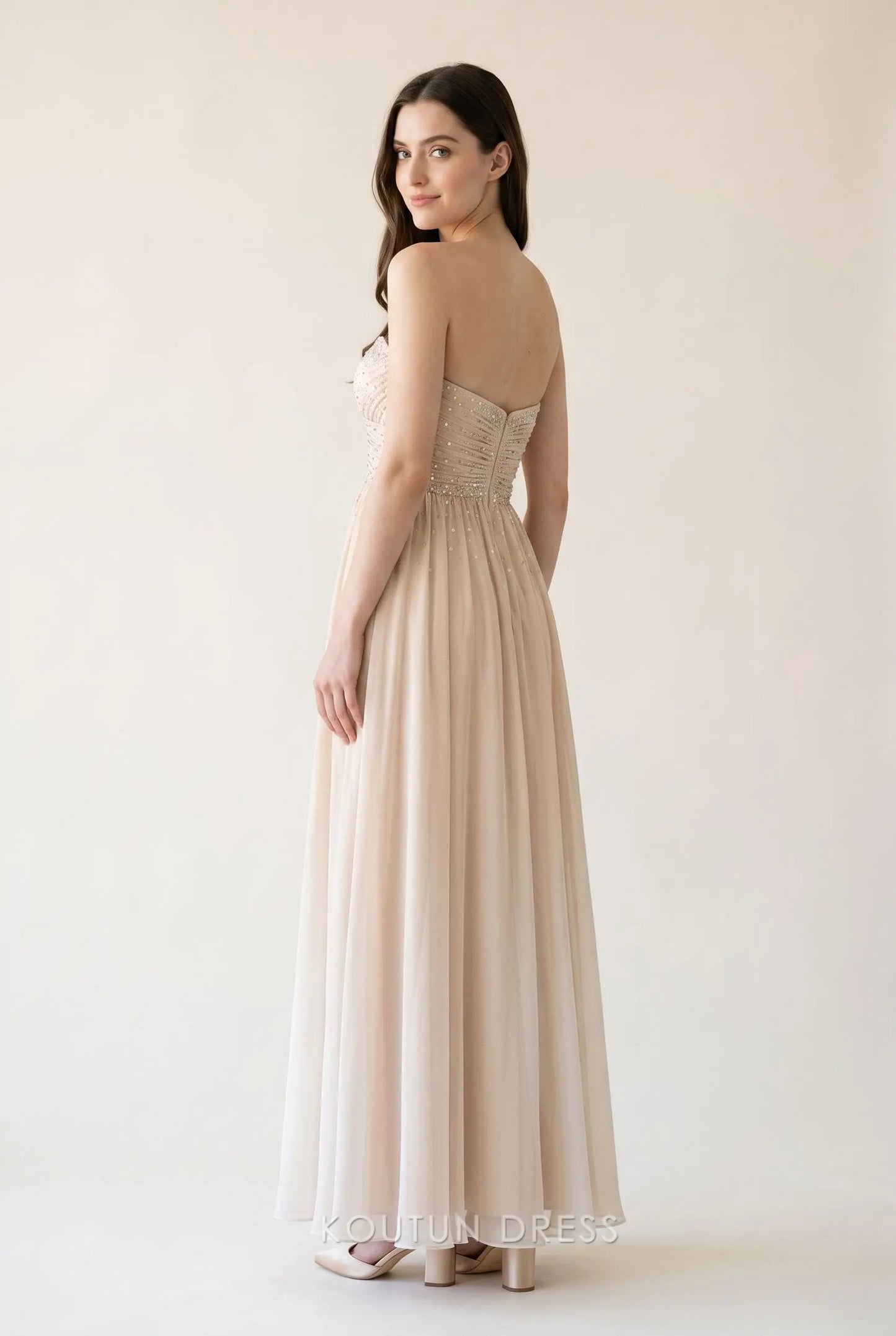 Champagne Beige Strapless Sweetheart Neck Cross Ruched Rhinestone Embellished Chiffon A Line Long Prom Dress