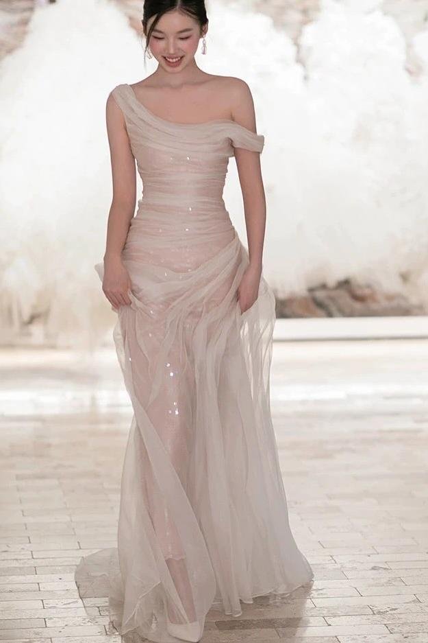Champagne One Shoulder Prom Dress with Ruched Tulle and Sequin Lining for Formal Events and Prom Nights