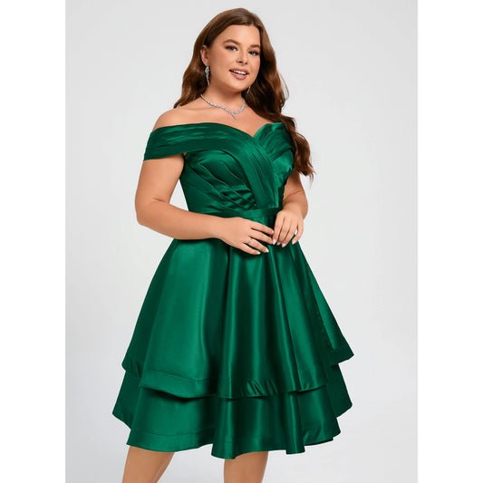 Charming A-Line Off-Shoulder Draped Tiered Emerald Green Short Homecoming Dress Plus Size
