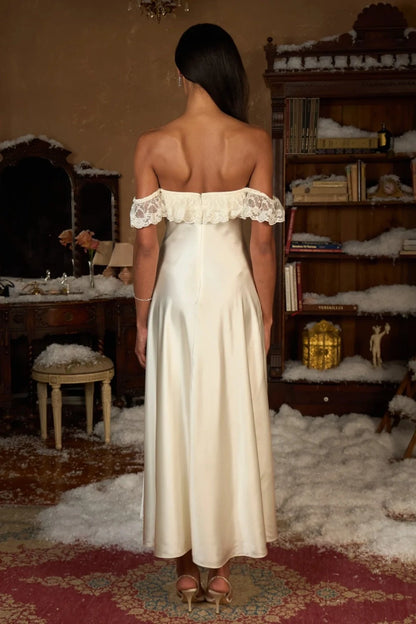 Charming A-Line Off-Shoulder Sleeveless Lace Ruffle Ivory Midi Prom Dresses Women