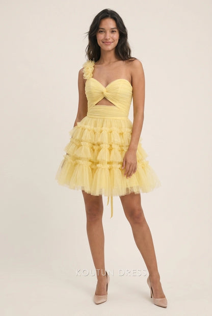 Charming Fit-and-Flare One-Shoulder Ruched Ruffled Light Yellow Short Homecoming Dresses
