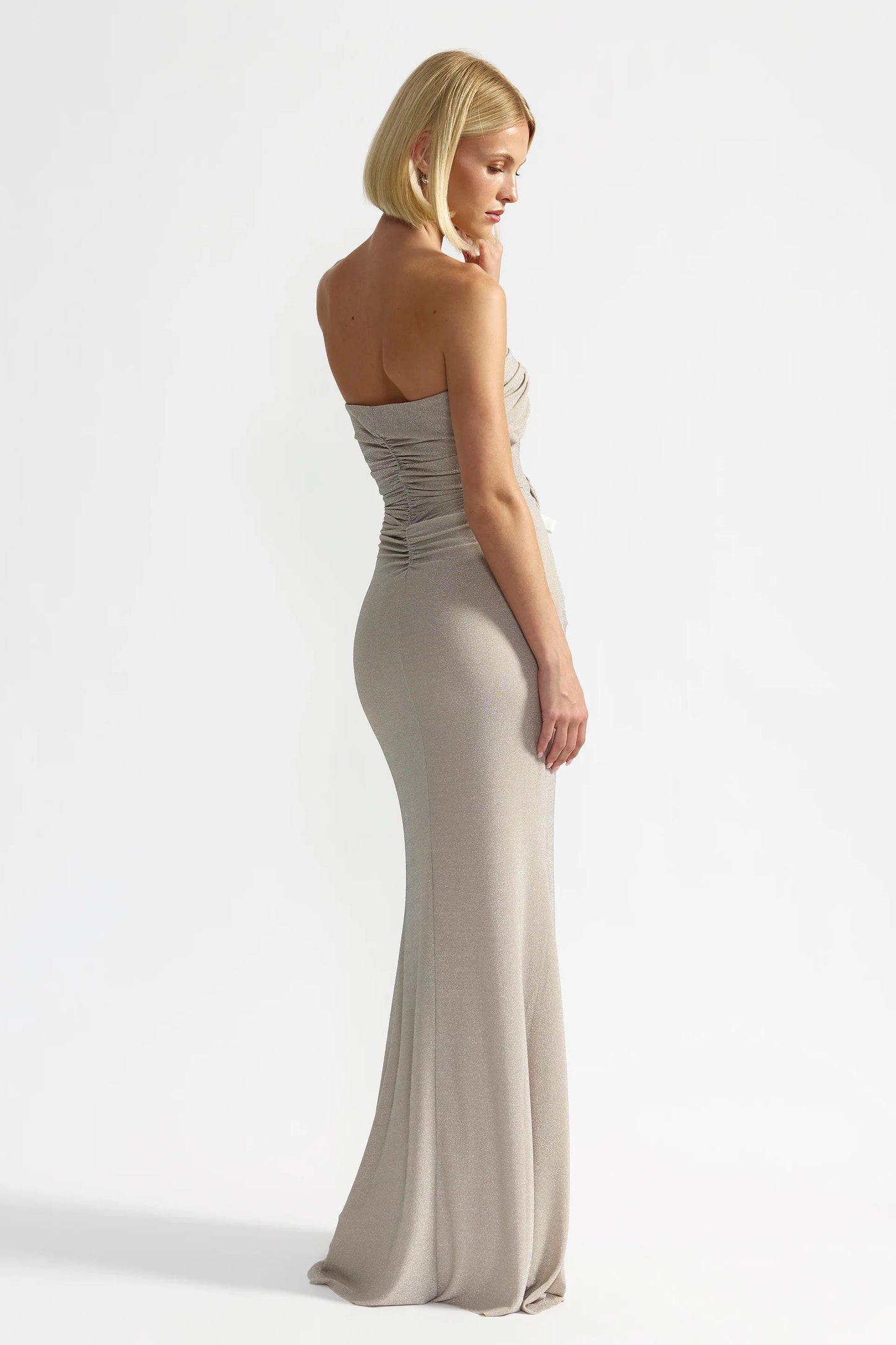 Chic Mermaid Strapless Ruched Tie Waist Shimmer Knit Long Prom Dress in Champagne for Formal Events