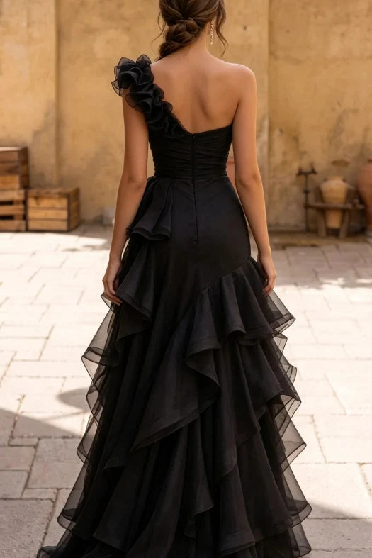 Chic A-Line One-Shoulder Sleeveless Ruffled Slit Black Maxi Prom Dresses Women
