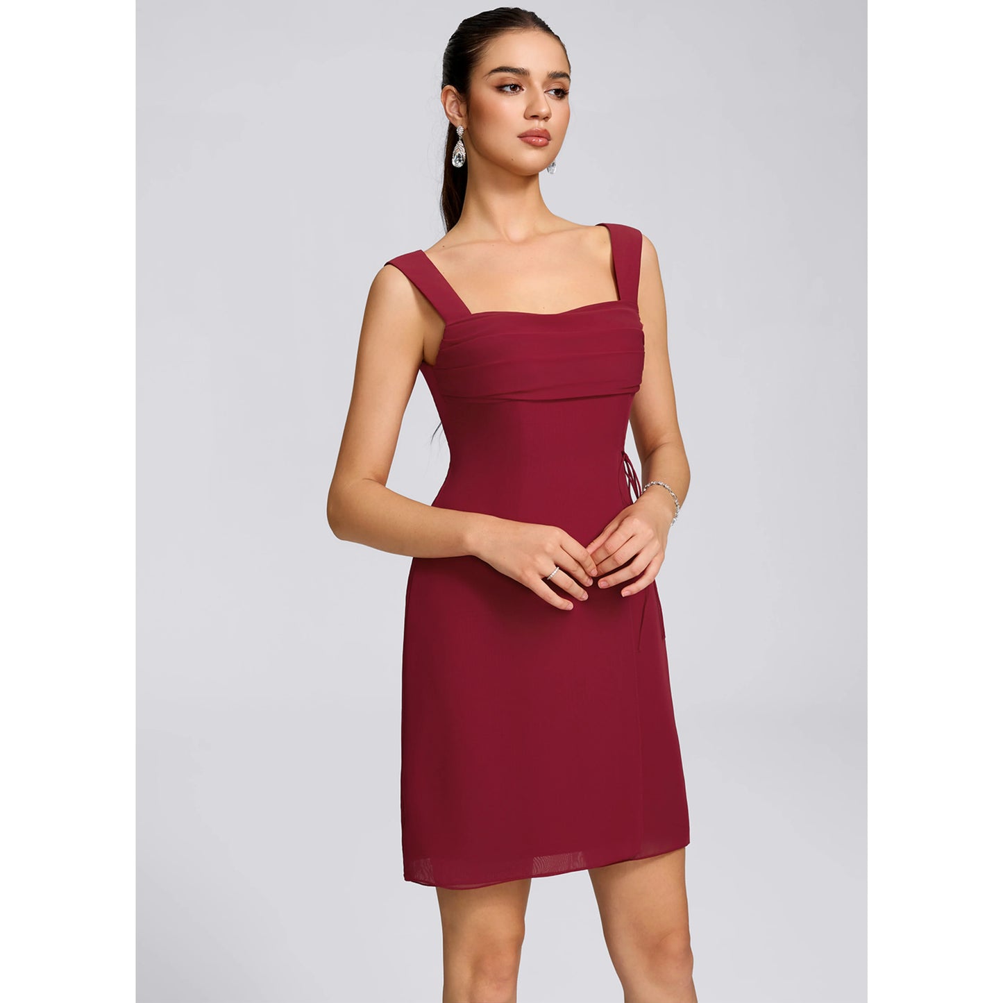Chic A-Line Square Neck Sleeveless Pleated Backless Burgundy Short Homecoming Dress