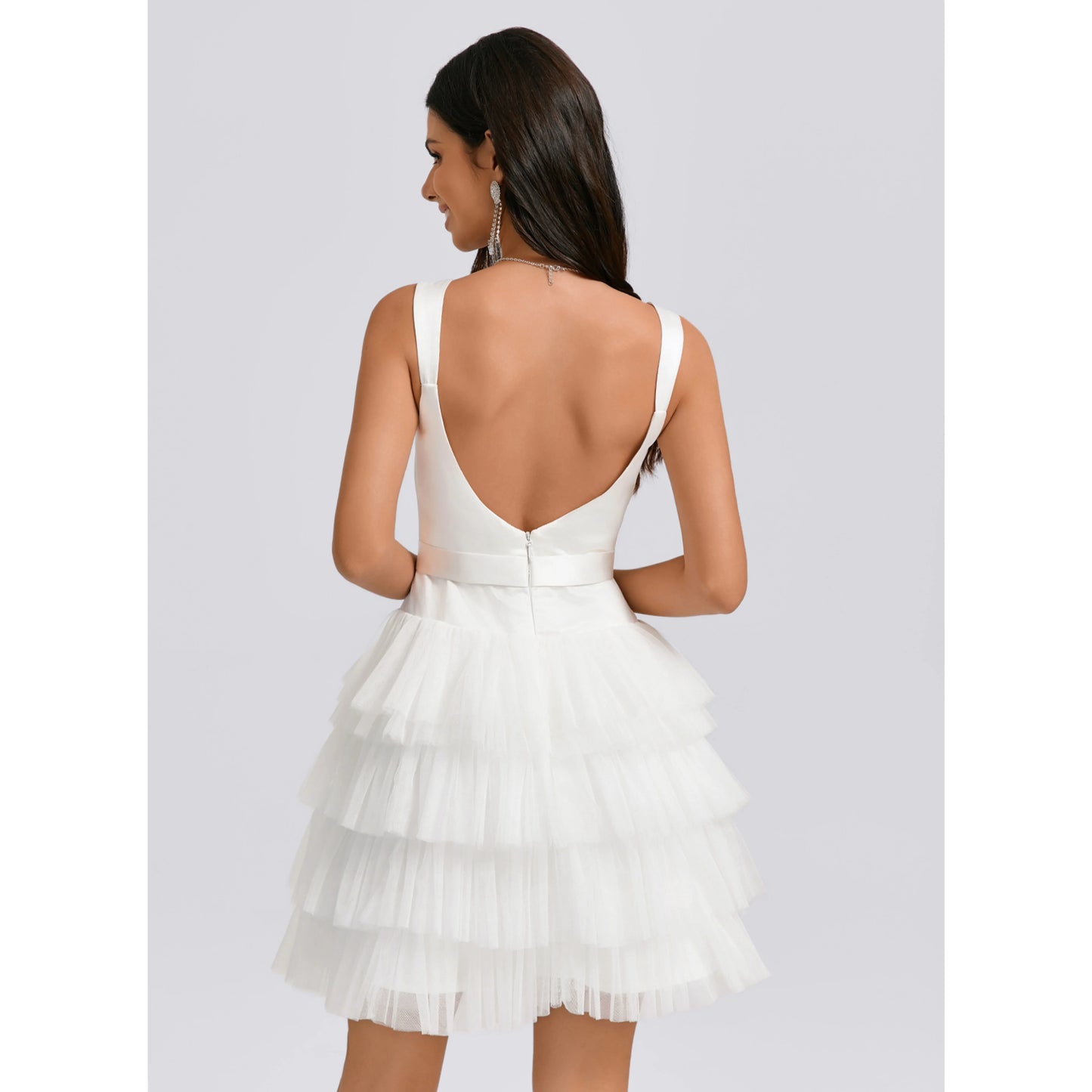 Chic A-Line Square Neck Sleeveless Tiered Ruffle White Short Homecoming Dresses