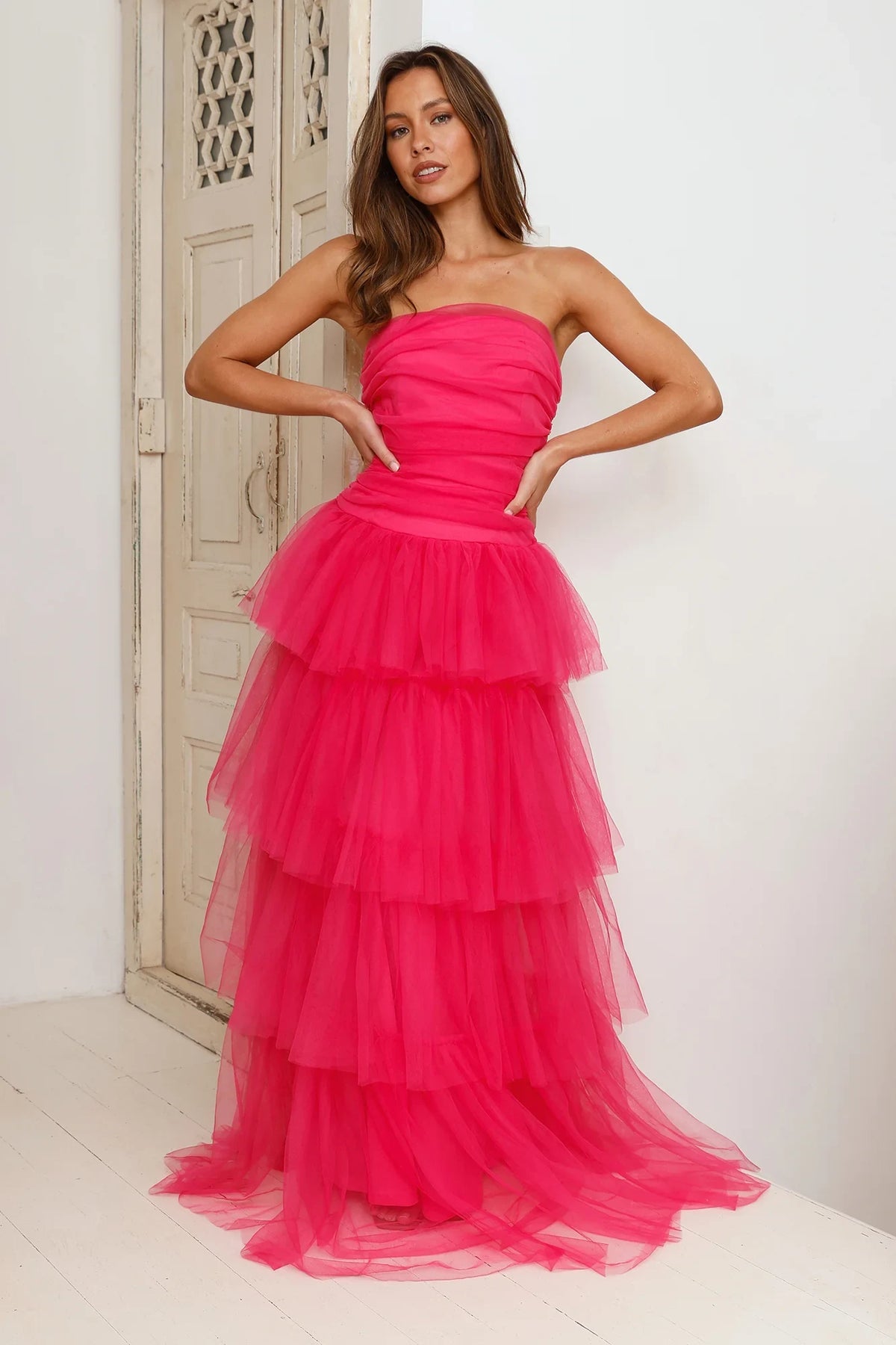 Chic A-Line Strapless Sleeveless Tiered Ruffle Pink Maxi Evening Dresses Women