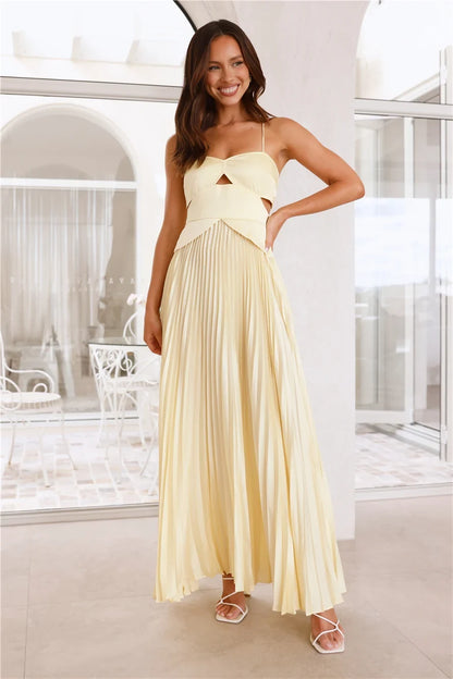 Chic A-Line Sweetheart Sleeveless Pleated Cutout Light Yellow Maxi Prom Gown