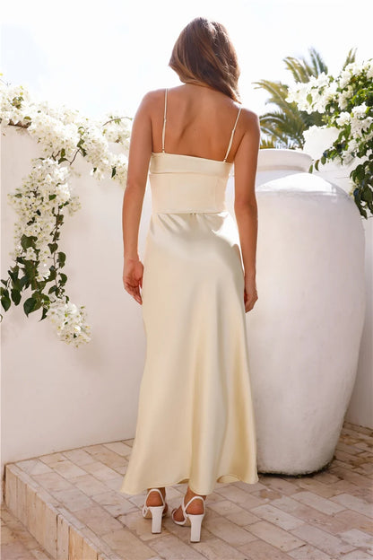Chic A-Line V-Neck Sleeveless Corset Slip Cream Maxi Prom Dress for Women