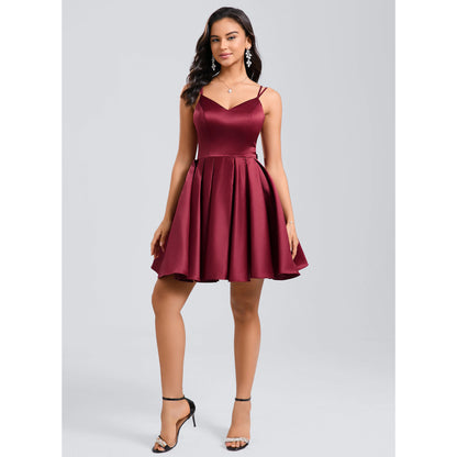 Chic A-Line V-Neck Strappy Pleated Burgundy Short Homecoming Dress