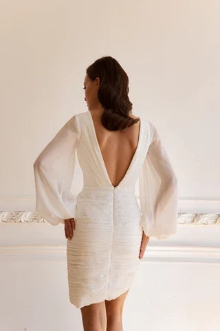 Chic Fitted Plunging V-Neck Long Sleeve Ruched Backless Ivory Mini Wedding Dress