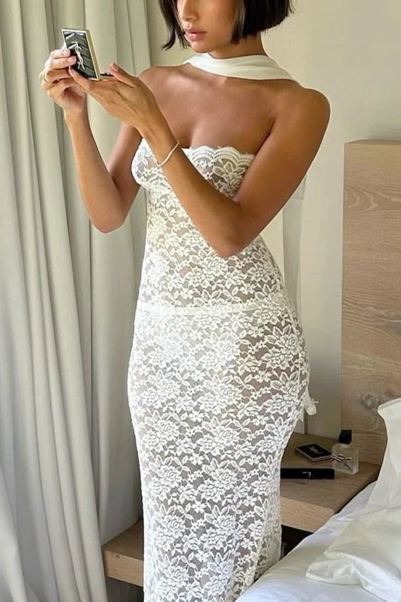 Chic Fitted Strapless Sleeveless Scalloped White Maxi Prom Dresses Women Gown