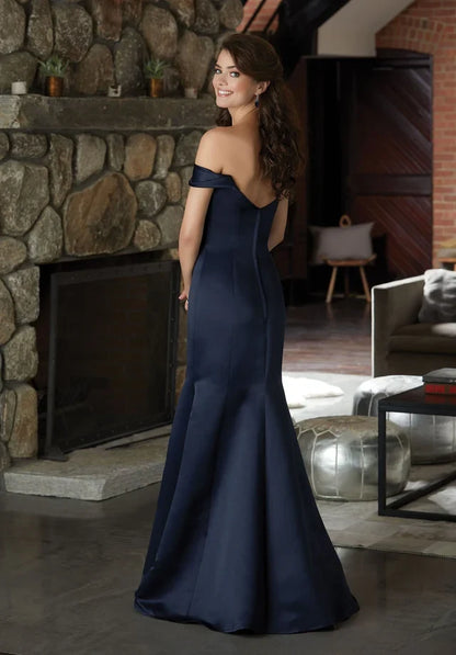 Chic Mermaid Sweetheart Sleeveless Sleek Navy Long Bridesmaid Dress Women Gown