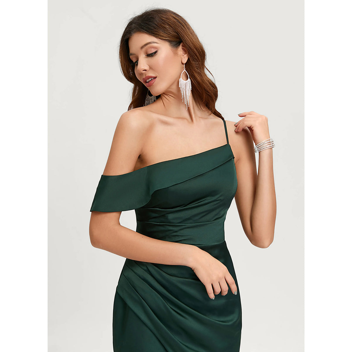 Chic One Shoulder Ruched Slit Emerald Green Short Homecoming Dress