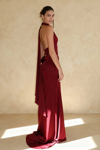 Chic Sheath Halter Sleeveless Draped Backless Burgundy Floor-Length Prom Dress
