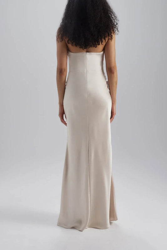 Chic Sheath Halter V-Neck Sleeveless Twisted Slit Champagne Floor-Length Bridesmaid Dress
