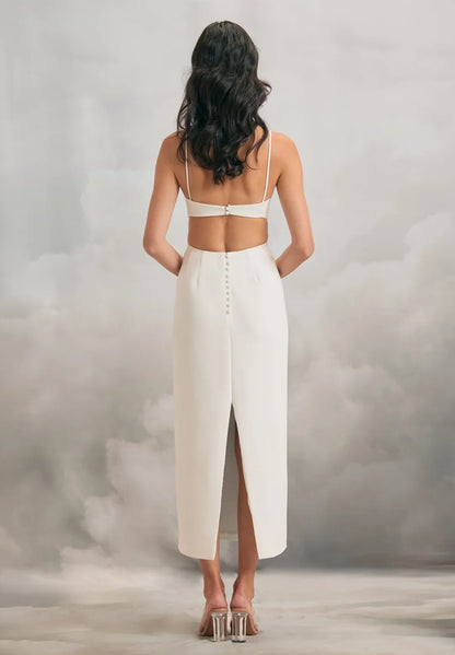 Chic Sheath Sweetheart Sleeveless Cutout Backless White Midi Wedding Dress for Women