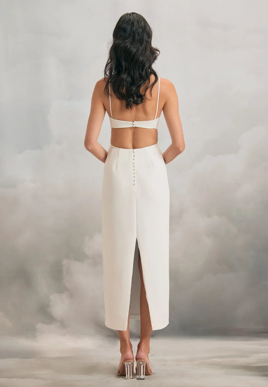 Chic Sheath Sweetheart Sleeveless Cutout Backless White Midi Wedding Dress for Women