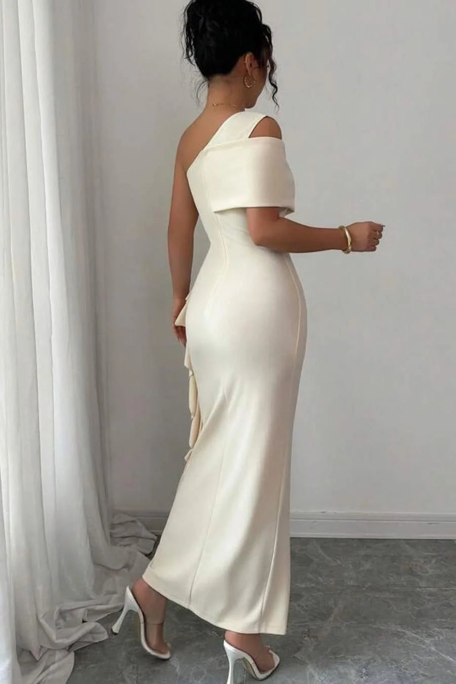 Cream One Shoulder Prom Dress with Ruffle Detail and Floor Length Silhouette for Formal Events and Prom Nights