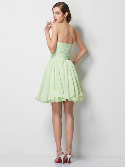 Back view of the A-Line sweetheart chiffon homecoming dress.