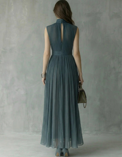 Elegant A-Line High-Neck Sleeveless Keyhole-Pleated Floor-Length Mother of the Bride Dress