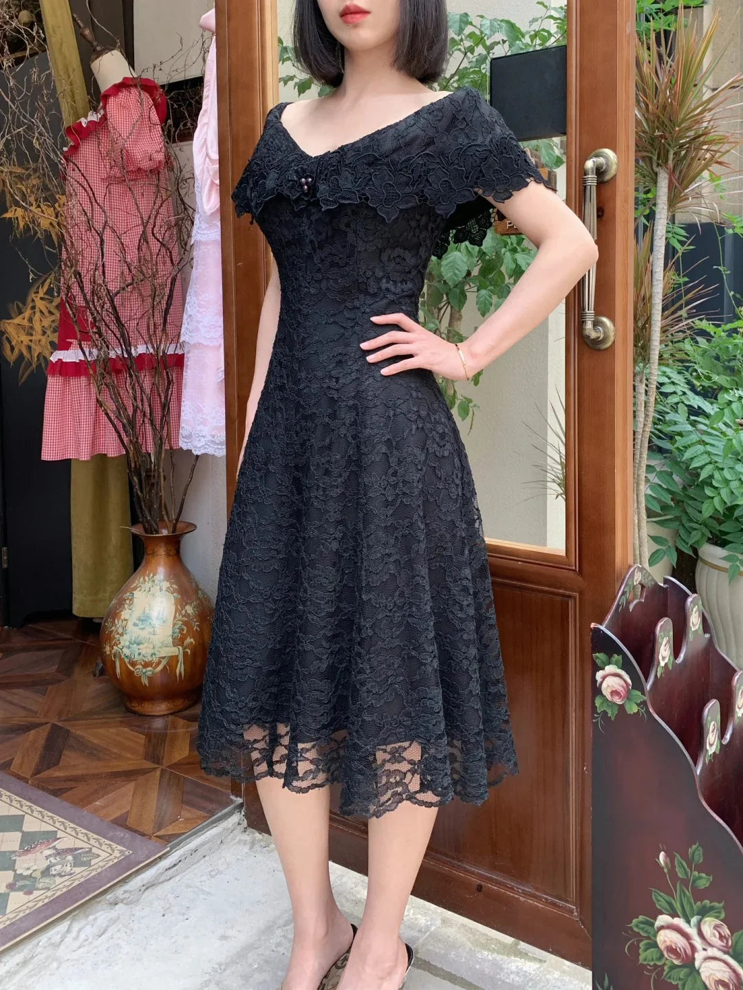 Elegant Black Off The Shoulder Prom Dress With Lace Overlay And Midi A Line Skirt For Formal Evening Party