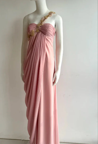 Elegant Blush Pink One Shoulder Prom Dress With Gold Floral Appliques And Draped Chiffon Skirt For Formal Evening Party