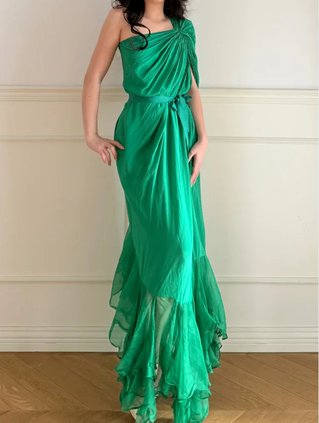 Elegant Green One Shoulder Prom Dress With Draped Bodice Choker Tie And Ruffled High Low Skirt For Formal Evening Party
