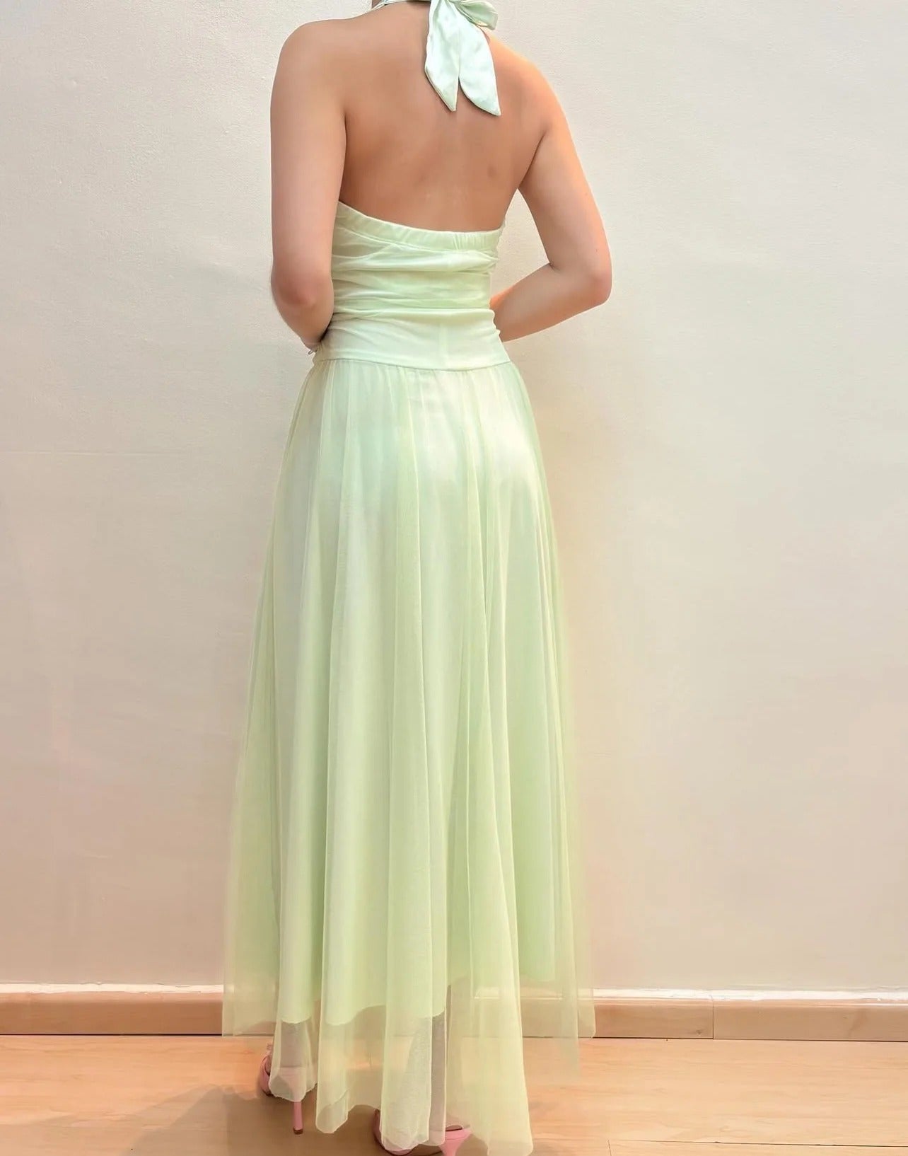 Elegant Halter Neck Ruffle Trim Ruched Waist Tulle Midi Prom Dress
