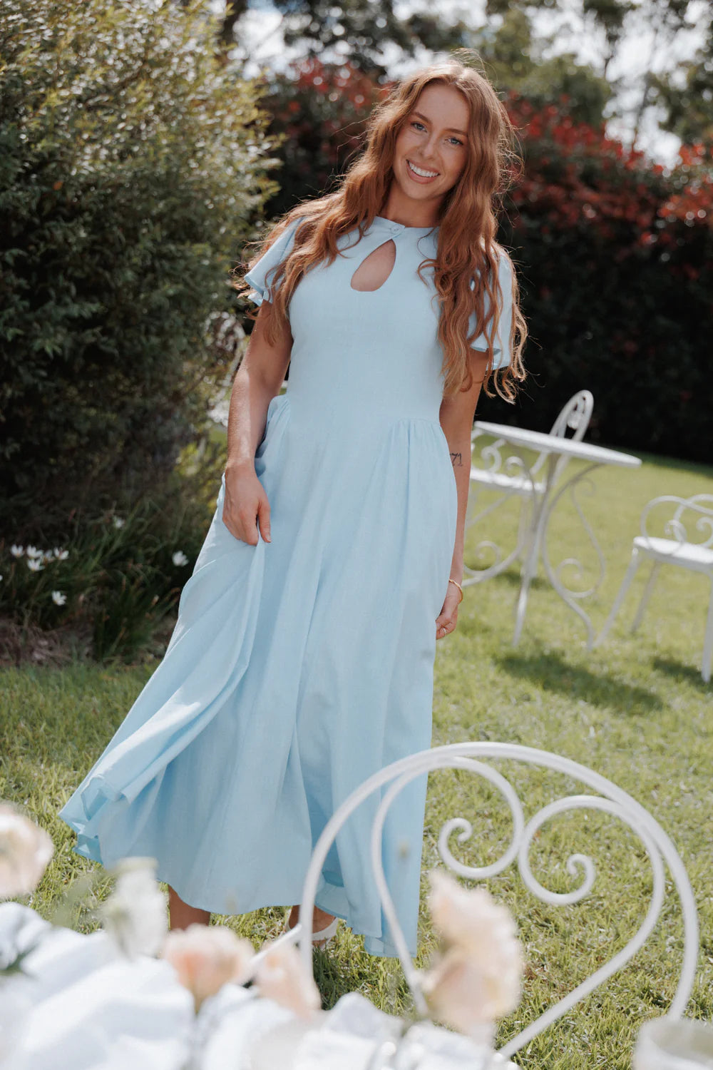 Elegant Keyhole Neck Flutter Sleeve Smocked Waist A-Line Midi Prom Dress For Formal Evening Wedding Guest Bridesmaid Cocktail Party