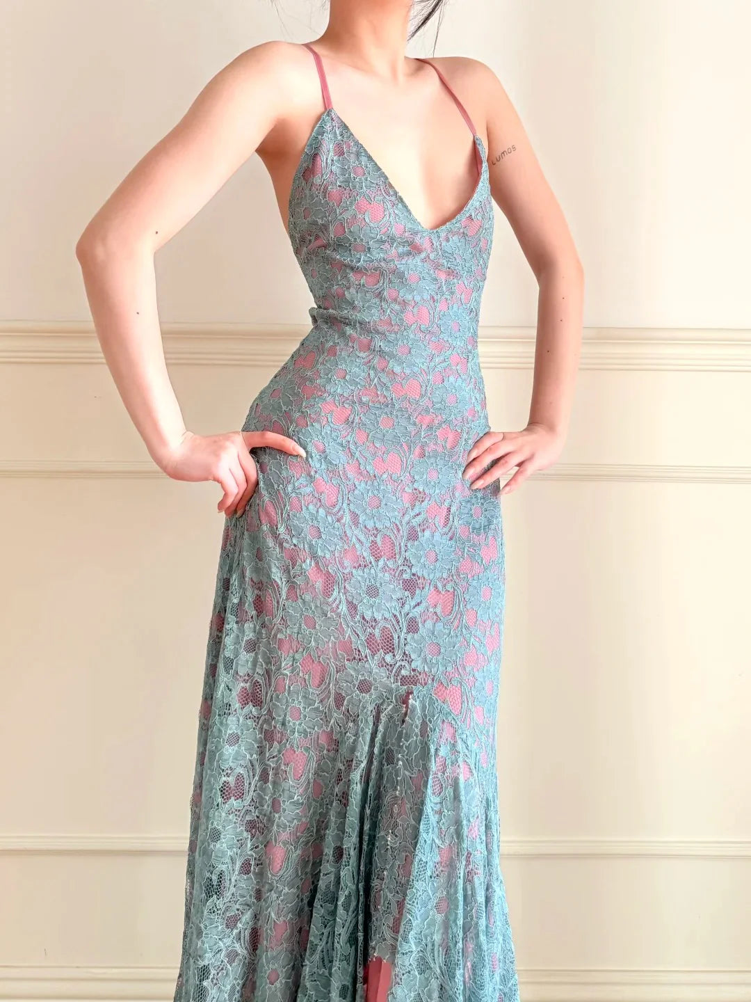 Elegant Light Blue Lace Prom Dress With Pink Lining Spaghetti Straps Crisscross Back And Asymmetrical Mermaid Skirt For Formal Evening Party